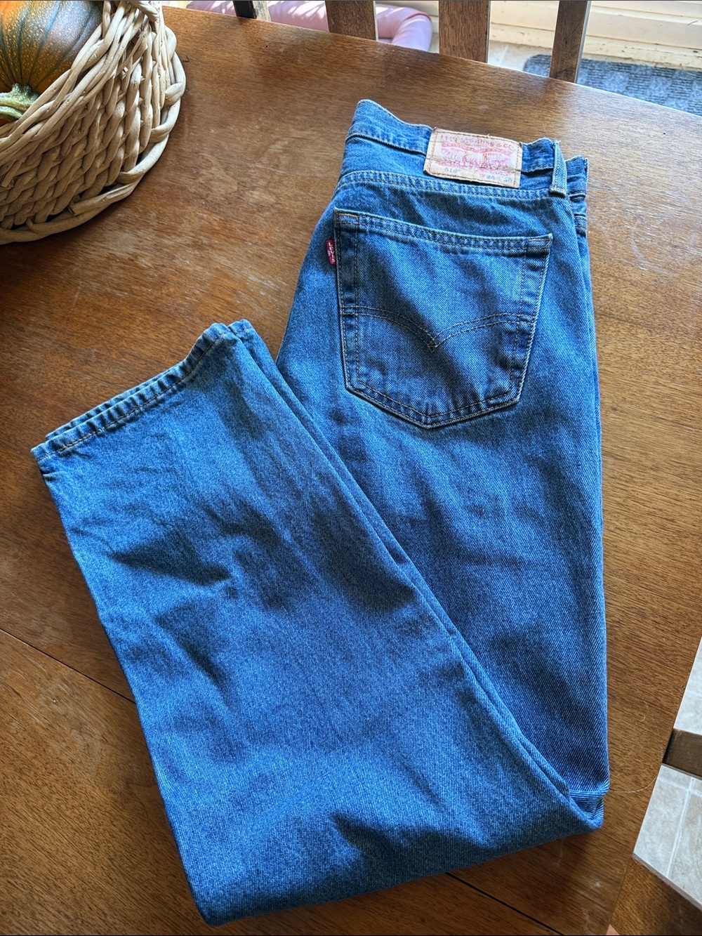 Levi's Women's Classic Medium Blue Straight Leg Jeans